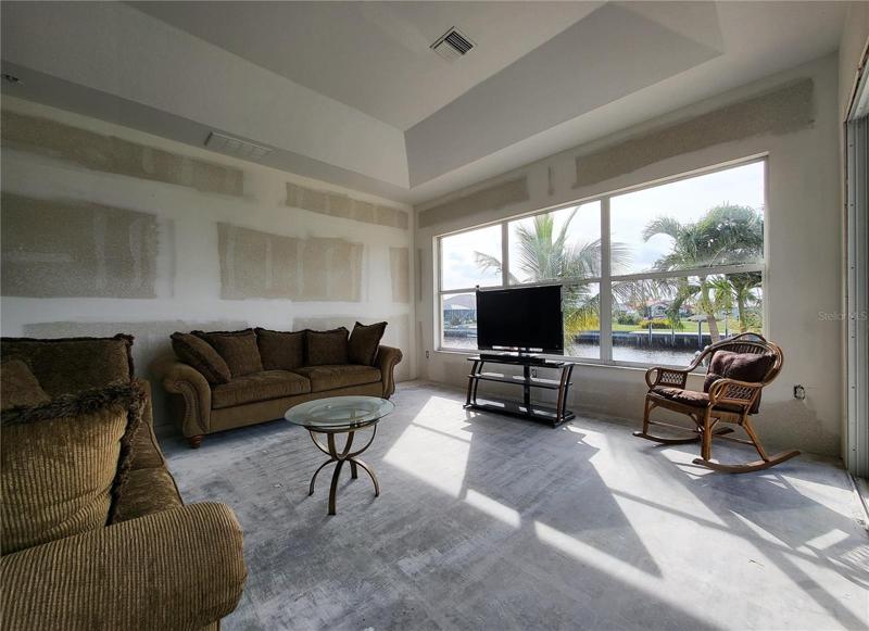A perfect space to relax with family and friends