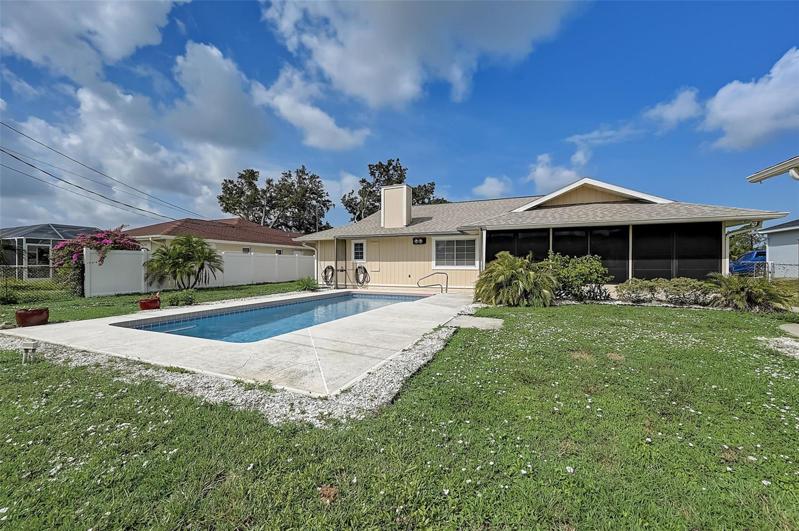 7202 Peacock Lane Pool