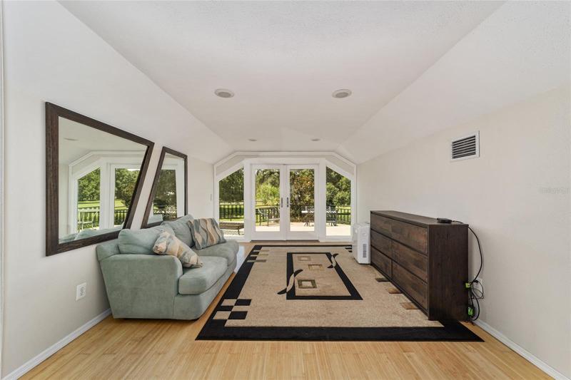 Upstairs bonus room