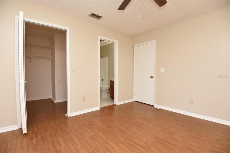 Bedroom #1