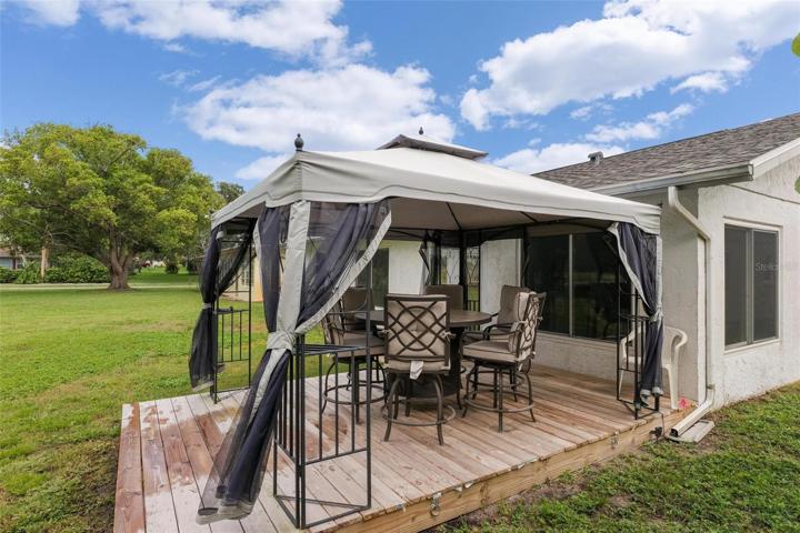 Gazebo.