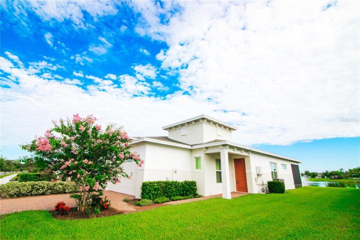 Waterfront Premium Lot on Yellow Brick Road!