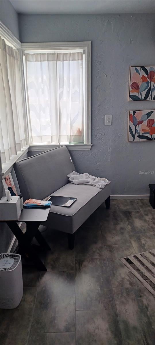 Suite #6 - 200 Square Feet