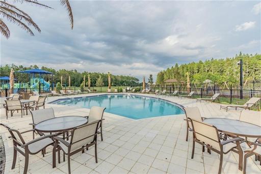 3rd neighborhood pool