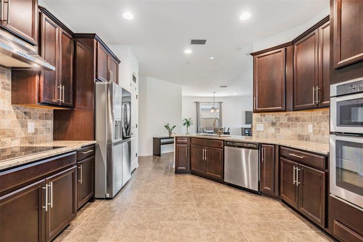 Plenty of solid wood cabinets!