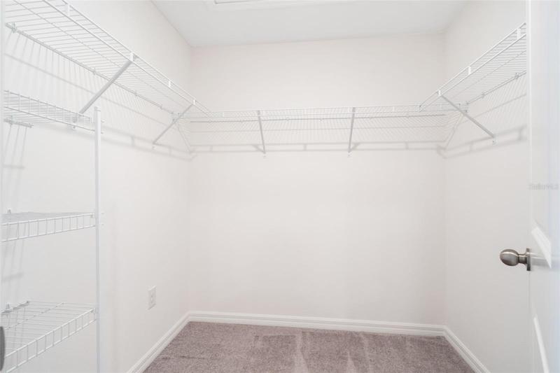 Walk-in closet