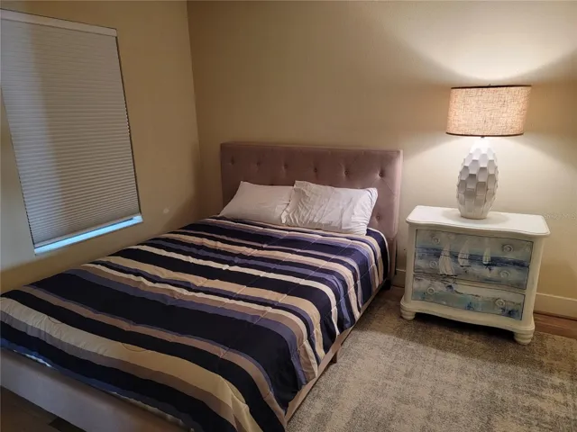 Guest bed