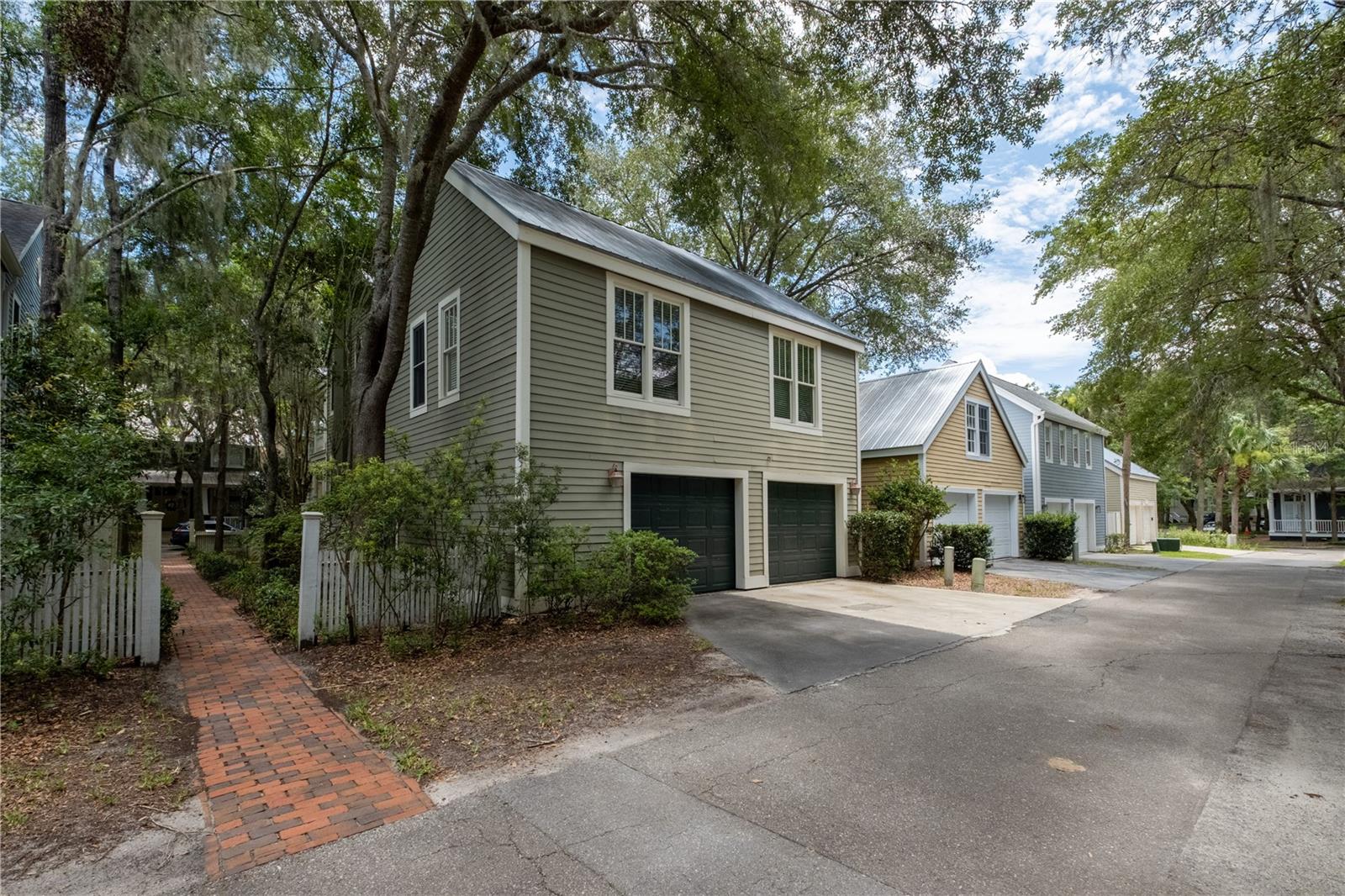 Rear Alley Access to 2 Car Garage
