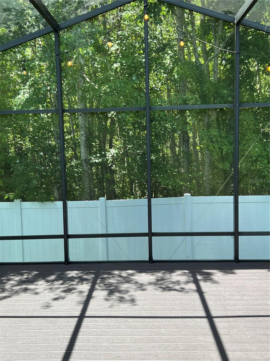 Screened Deck