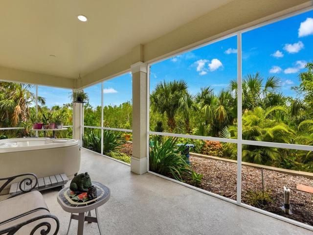 Screened Lanai (spa does not convey)