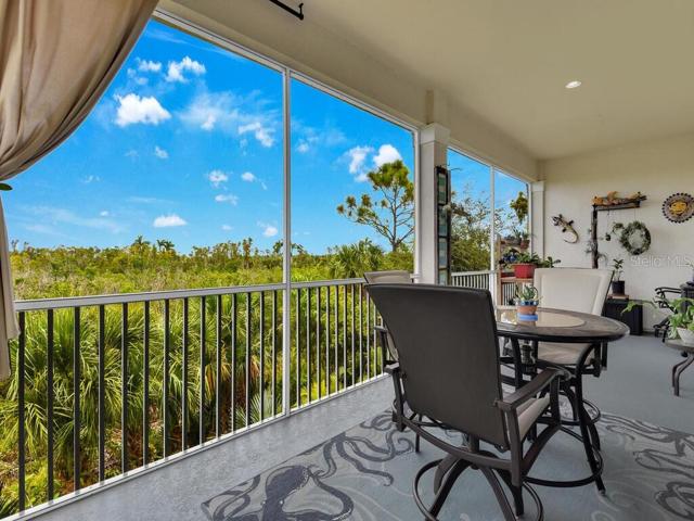 Long Screened Lanai