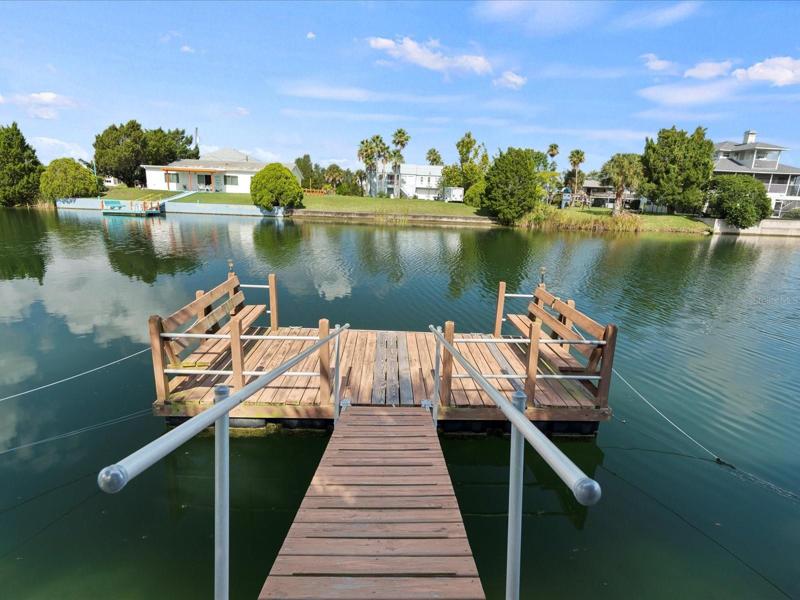Dock