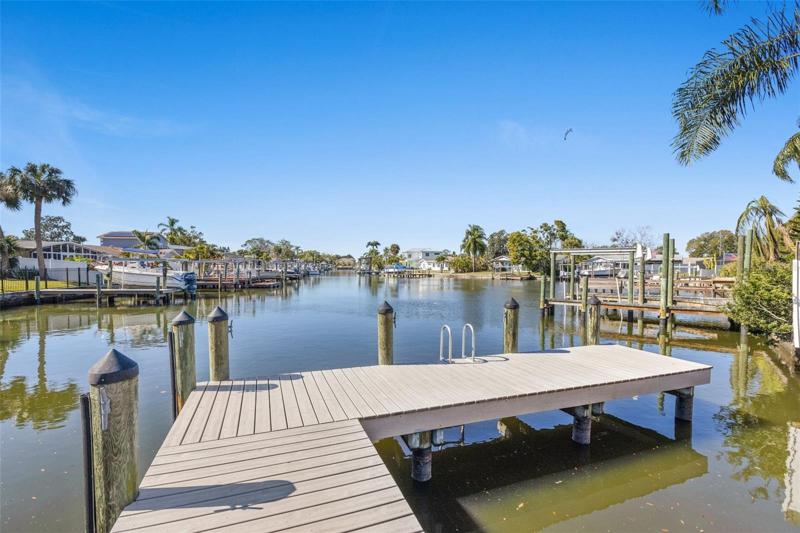 Community Boat Dock/ Ramp!