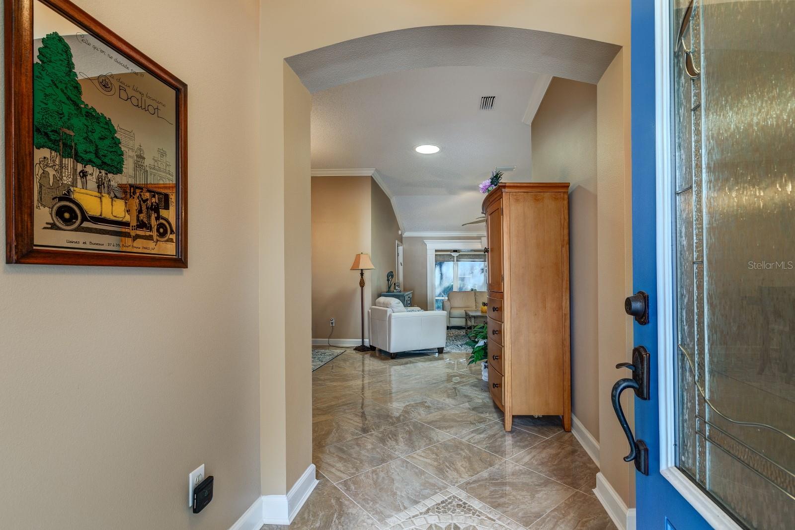 FOYER