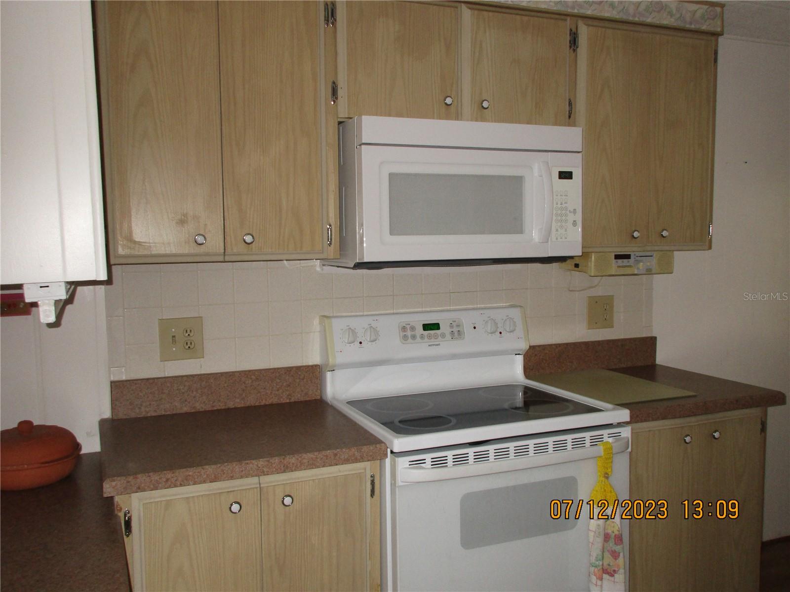 RANGE, MICROWAVE