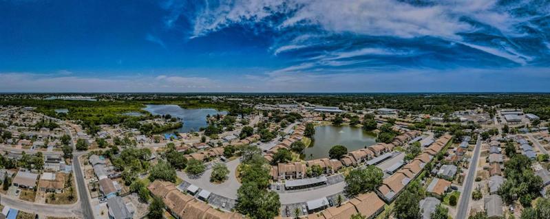Aerial view showing just how close your condo is to the Gulf