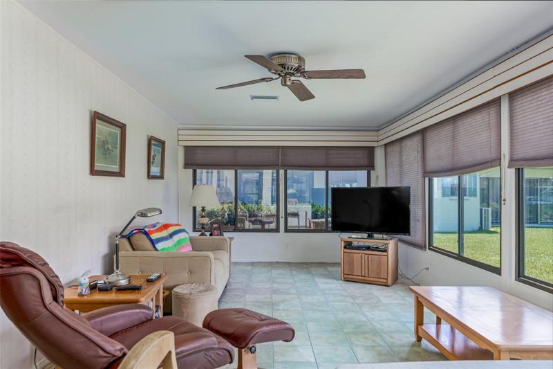 Spacious Family Room