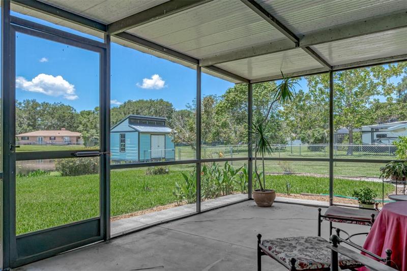 Screened Patio