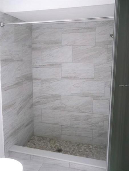 EN SUITE SHOWER