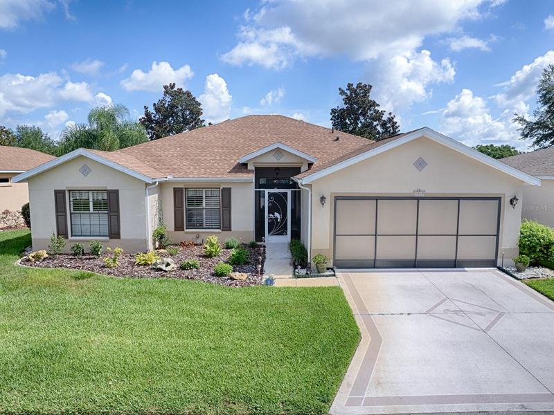 GORGEOUS HOME IN PENNBROOKE -FAIRWAYS! EXPECT THE UNEXPECTED