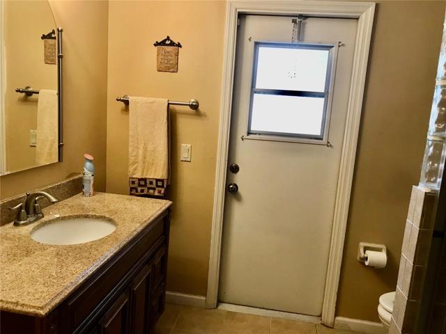 Master Bath Water Closet