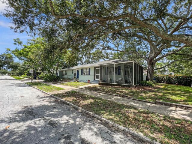 1045, 1047 and 1047 1/2 Triplex on pretty shaded corner lot nestled in a great neighborhood.