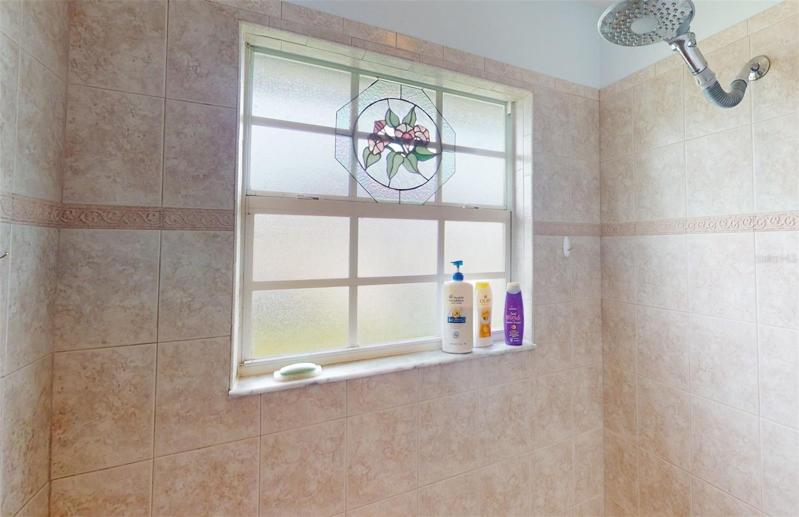 Master bath large walk-in shower