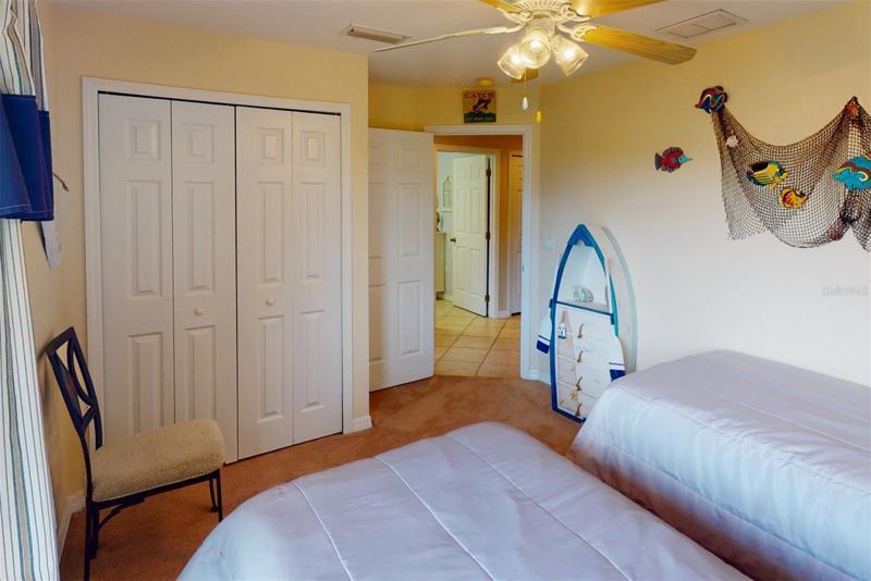 Guest bedroom 2