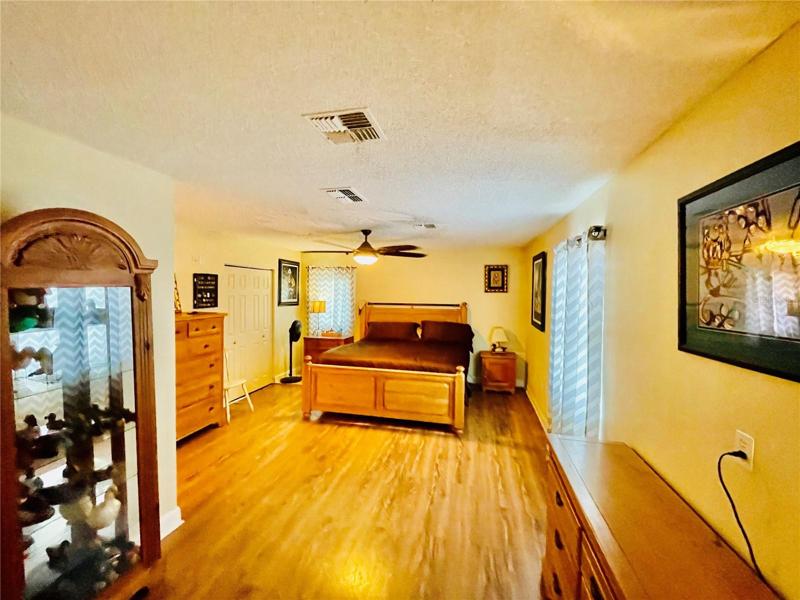 Master suite #1