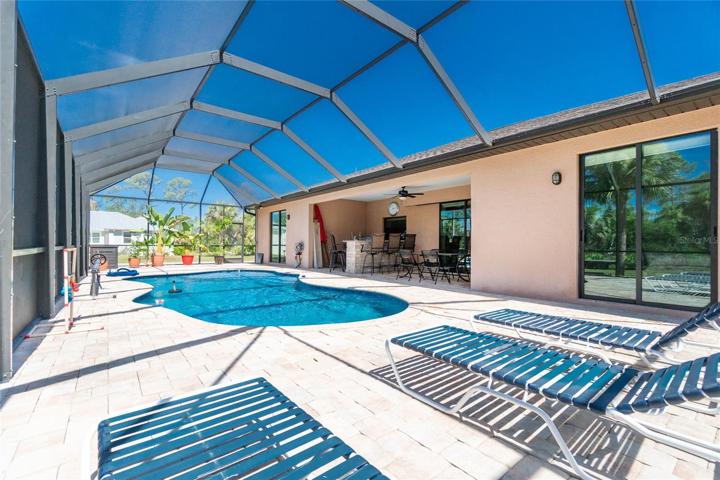 Sun bathing space