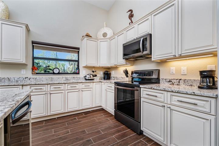 Spacious kitchen