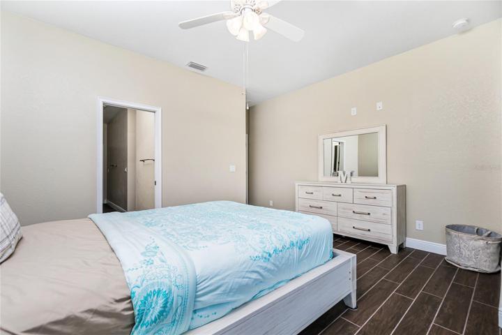 Guest bedrooms #1