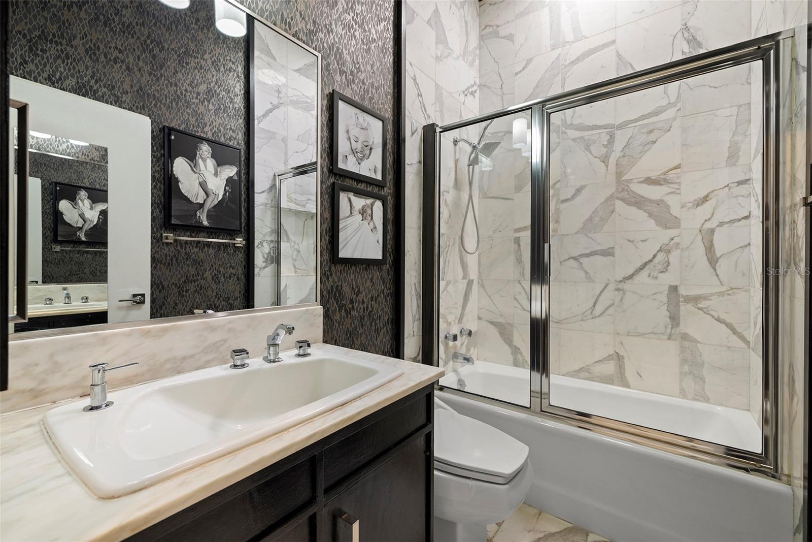 3RD BEDROOM ENSUITE BATHROOM