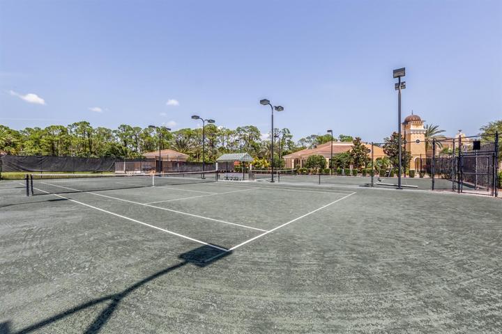 Tennis