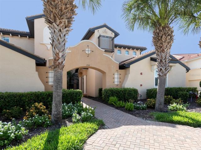 Walkway to front entry