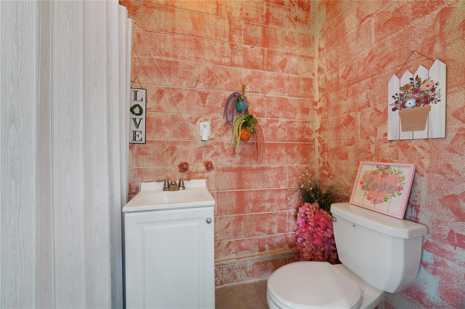 HALF BATH.