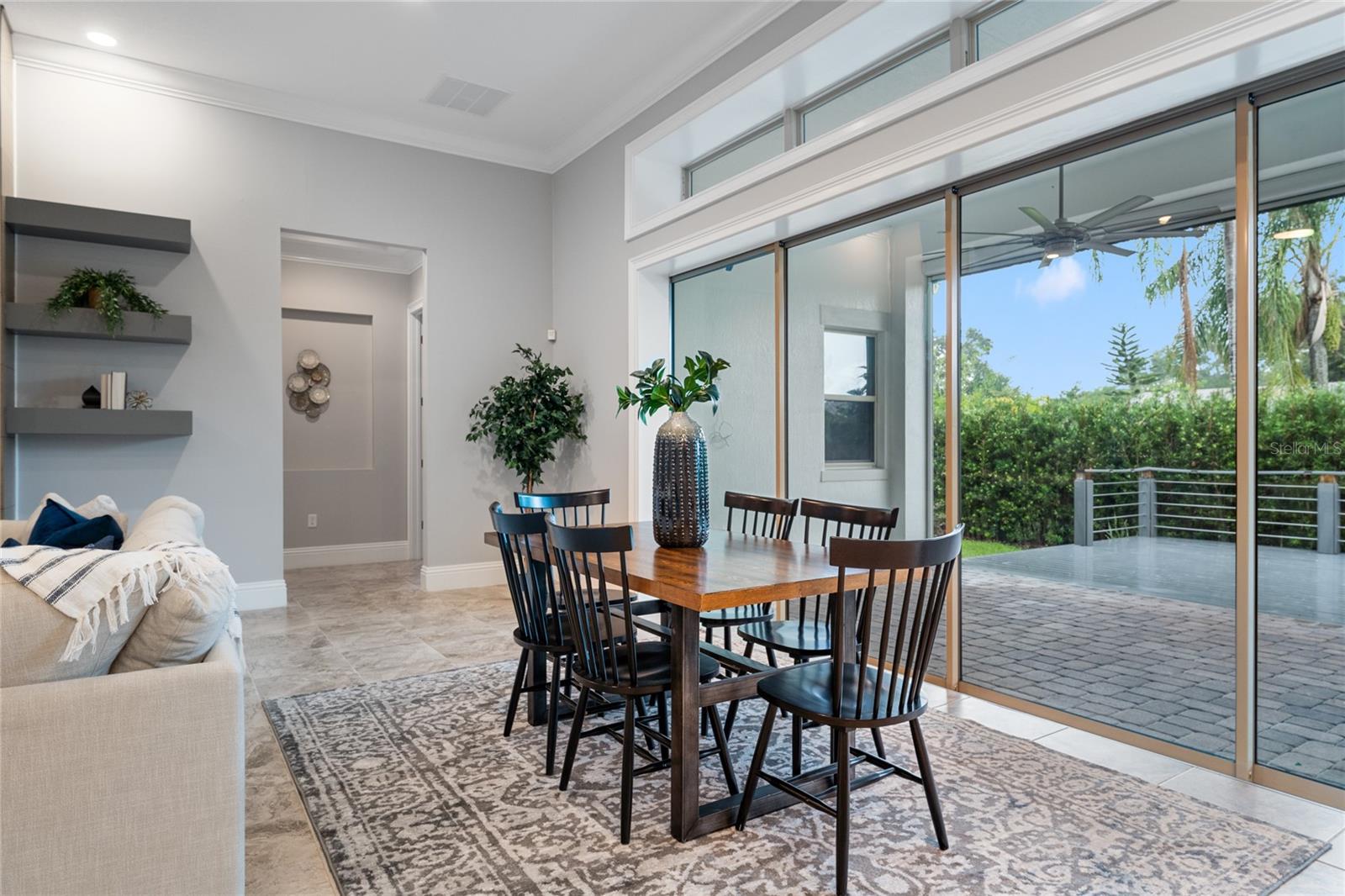 Casual dining area