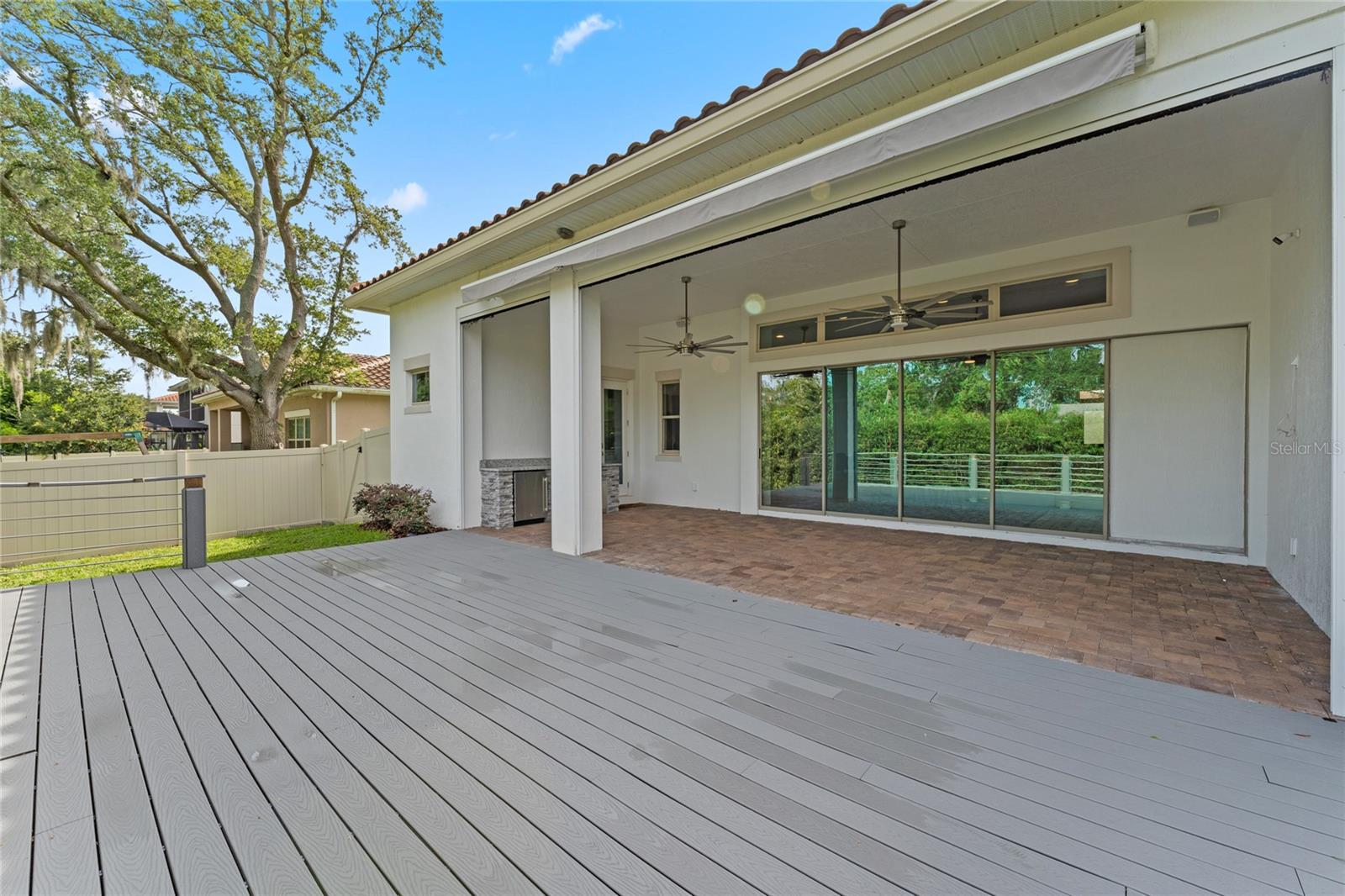 Covered lanai and outdoor deck