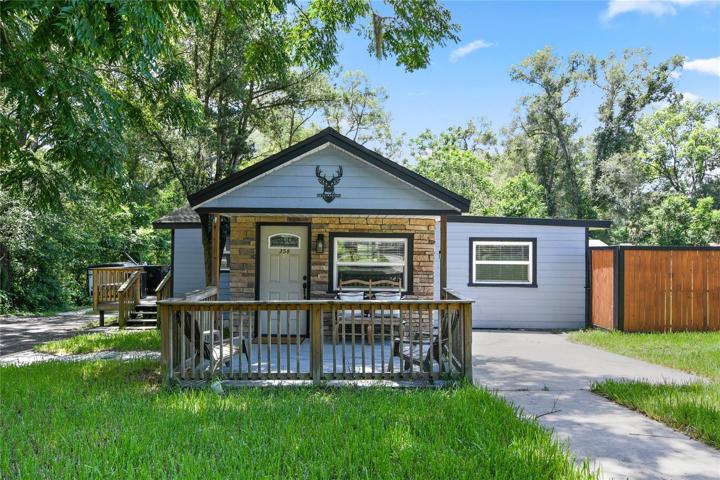 This 3-bedroom, 2-bathroom home exudes charm from the moment you pull up and is an ideal place to call home!