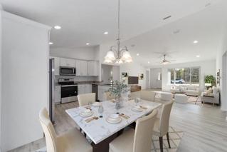 Open concept, cathedral ceilings