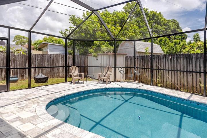 Hurricane Grade Screen Enclosure