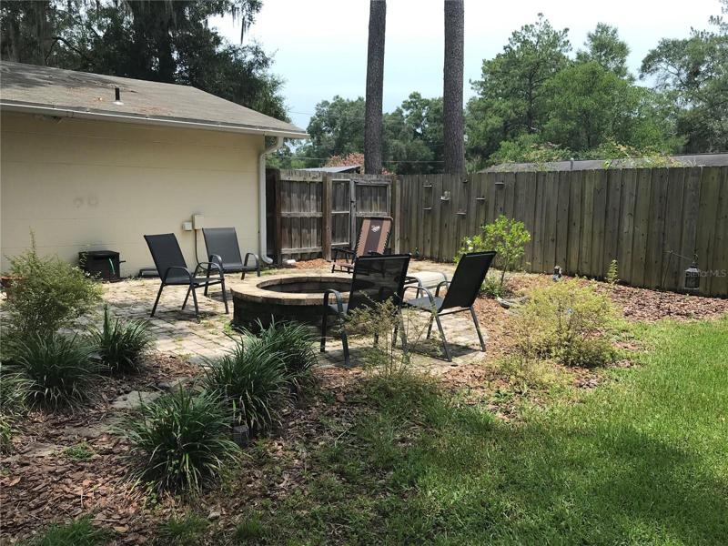 firepit area