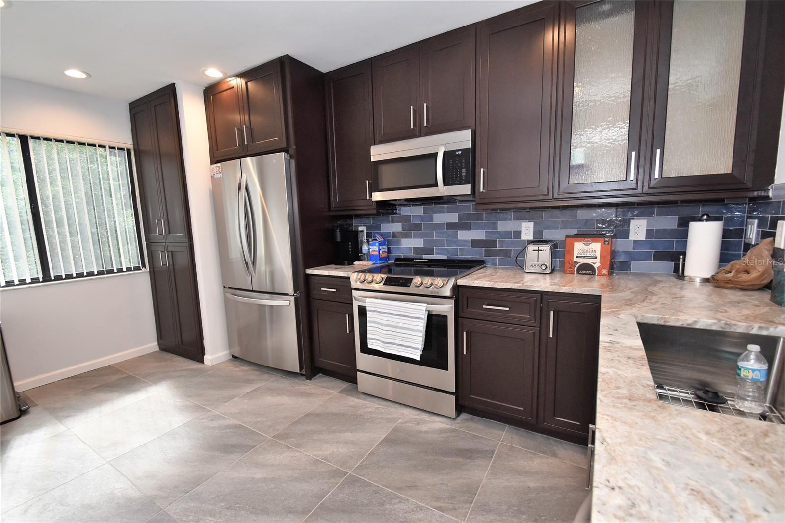 Sarasota, Florida 34231, 2 Bedrooms Bedrooms, 0 ,2 BathroomsBathrooms,Residential Lease,For Rent,PELICAN COVE,0,A4576890