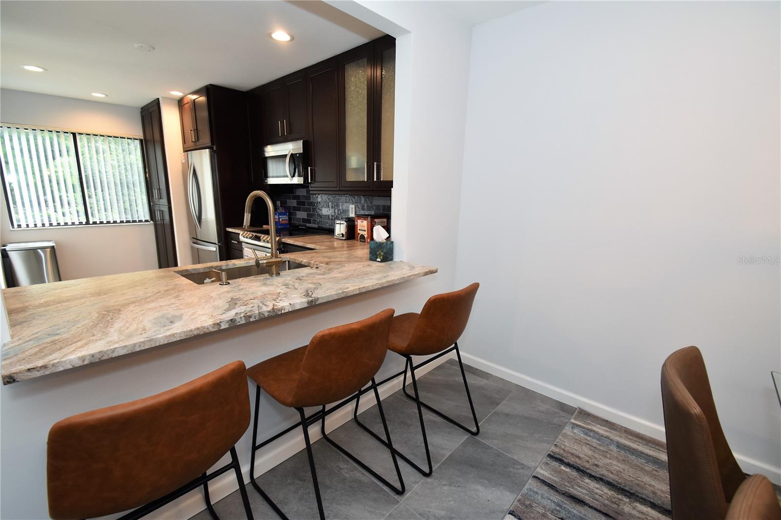 Sarasota, Florida 34231, 2 Bedrooms Bedrooms, 0 ,2 BathroomsBathrooms,Residential Lease,For Rent,PELICAN COVE,0,A4576890