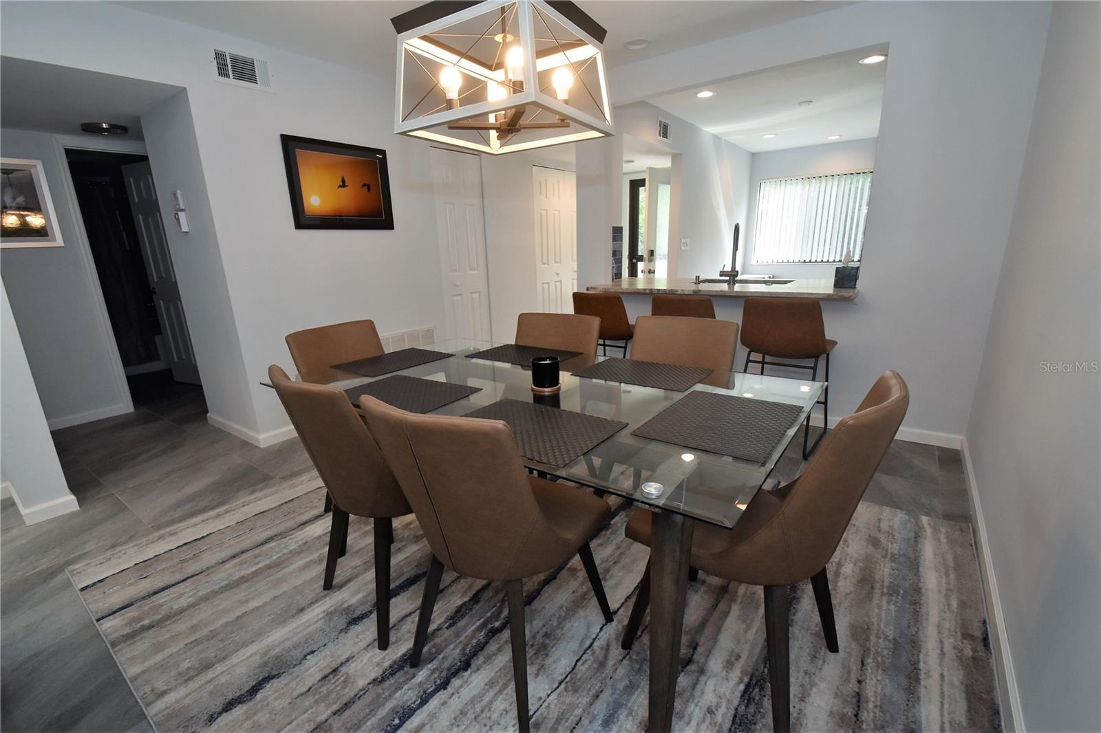 Sarasota, Florida 34231, 2 Bedrooms Bedrooms, 0 ,2 BathroomsBathrooms,Residential Lease,For Rent,PELICAN COVE,0,A4576890