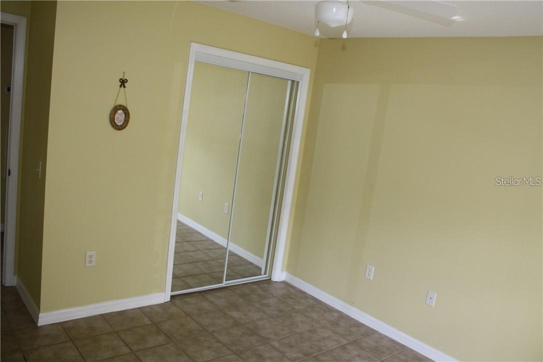 Guest bedroom