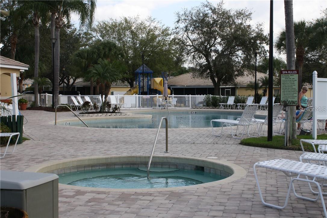 Community pool