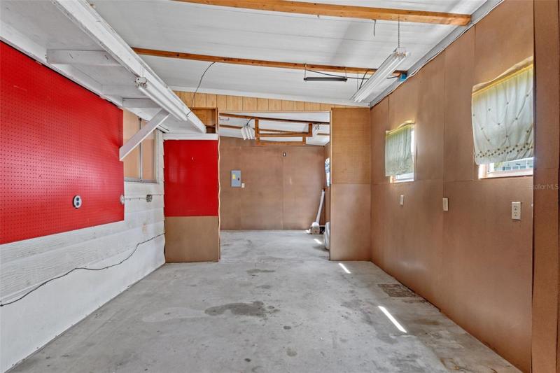 Garage