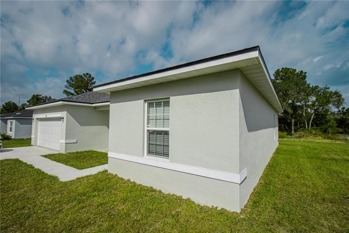MODEL HOME