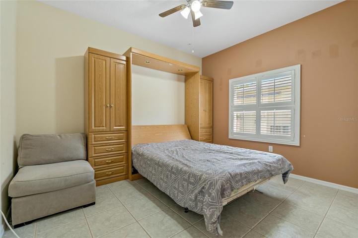 front bedroom 2